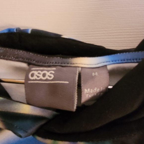 ASOS alien print short sleeved hoodie - Picture 6 of 7